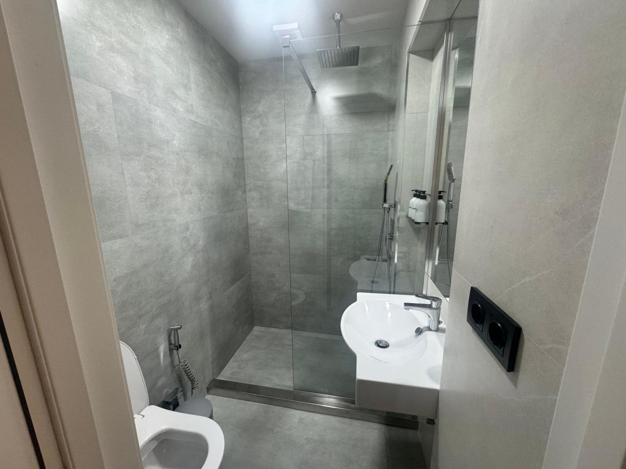 Luxe Apartment In Center Yerevan Exterior photo